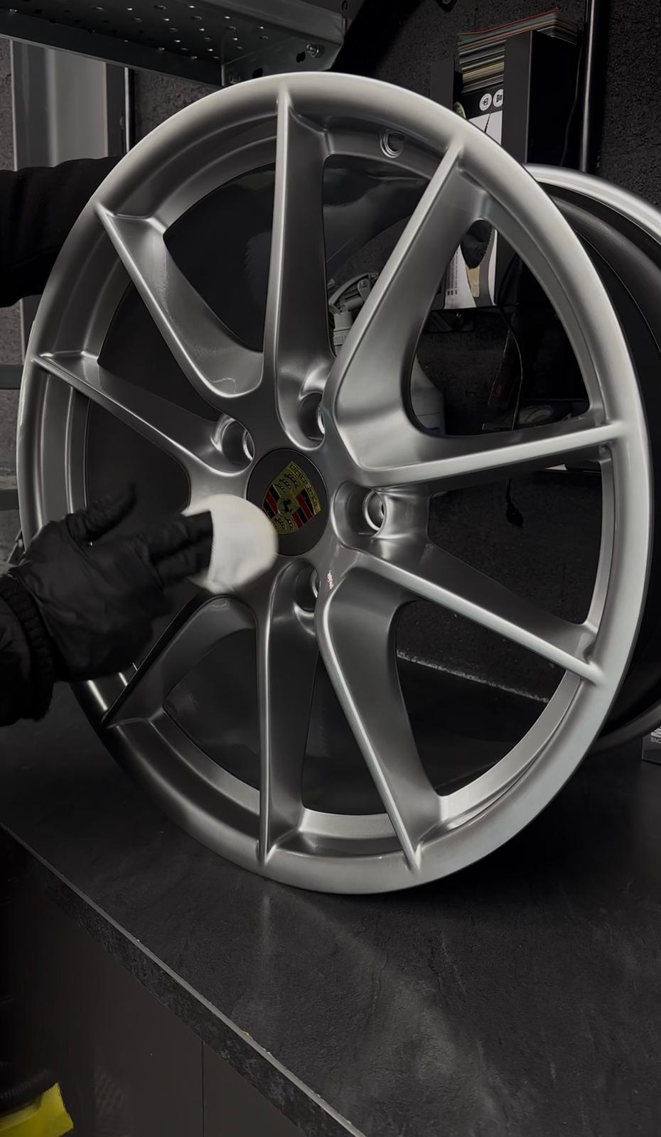 Nettoyage jantes brillantes