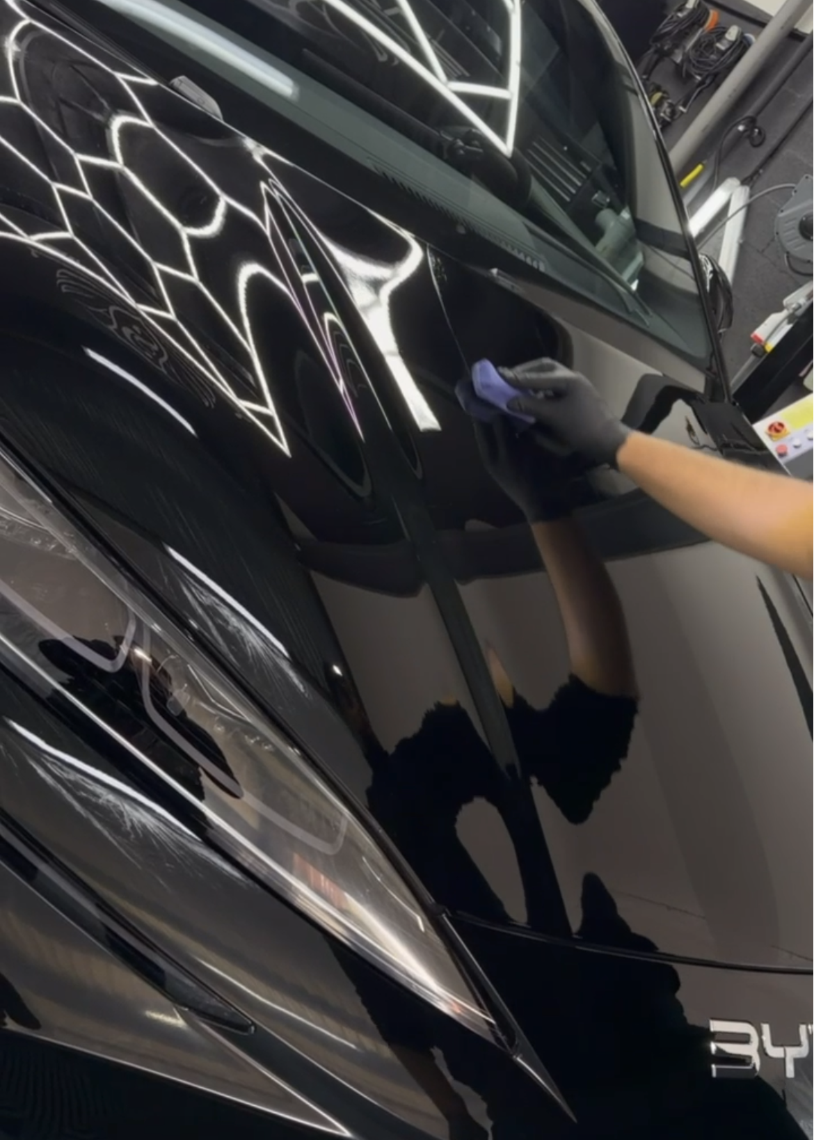 Protection céramique capot