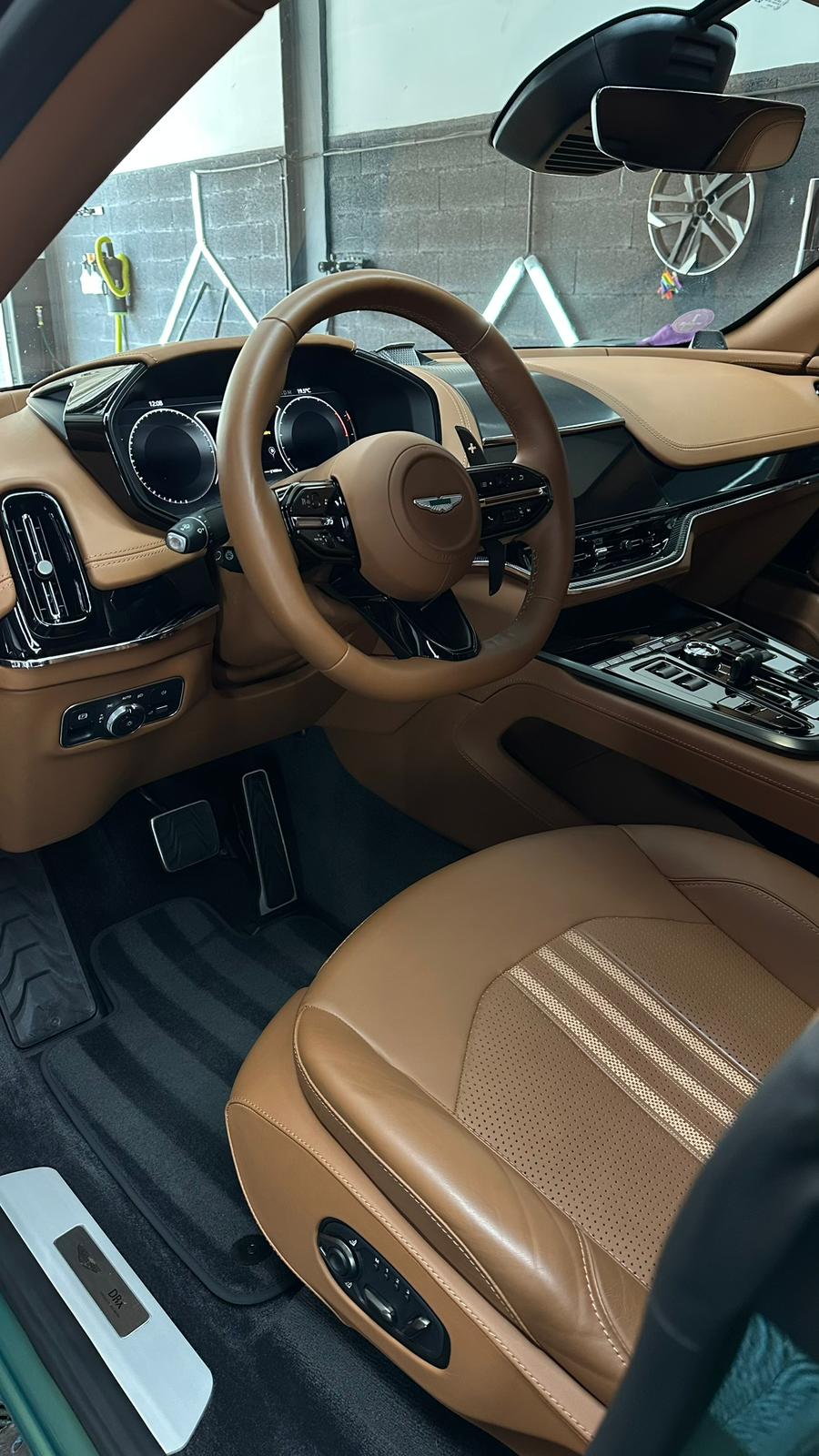 Nettoyage siège cuir et intérieur