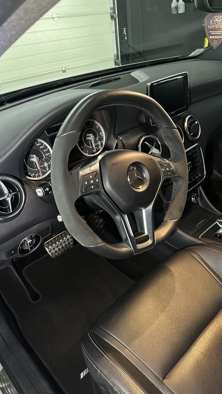 Installation volant Mercedes - Réalisation 9